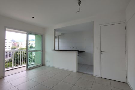 Apartamento para alugar com 63m², 2 quartos e 1 vaga Apartamento para alugar com 63m², 2 quartos e 1 vagaSala