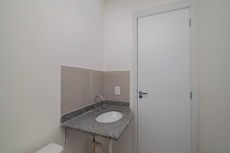 Apartamento para alugar com 58m², 2 quartos e 1 vaga Apartamento para alugar com 58m², 2 quartos e 1 vagaBanheiro do Quarto 2 Suíte