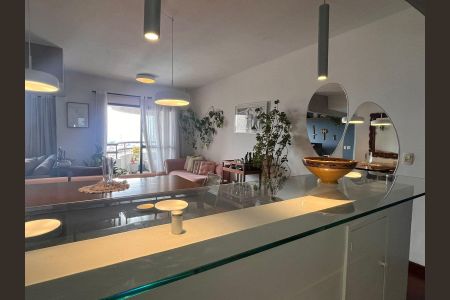Apartamento à venda com 83m², 2 quartos e 1 vaga Apartamento à venda com 83m², 2 quartos e 1 vagaCozinha
