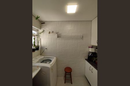 Apartamento à venda com 62m², 3 quartos e 1 vagaÁrea de Serviço
