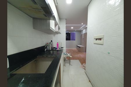 Apartamento à venda com 39m², 2 quartos e sem vaga Apartamento à venda com 39m², 2 quartos e sem vagaCozinha e Área de Serviço