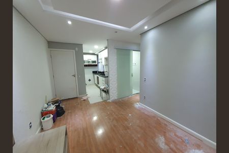 Sala de apartamento para alugar com 2 quartos, 39m² em Jardim Boa Vista (zona Oeste), Osasco