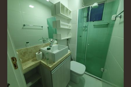 Banheiro de apartamento para alugar com 2 quartos, 39m² em Jardim Boa Vista (zona Oeste), Osasco