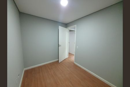 Quarto 2 de apartamento para alugar com 2 quartos, 39m² em Jardim Boa Vista (zona Oeste), Osasco