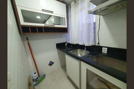 Apartamento à venda com 39m², 2 quartos e sem vaga Apartamento à venda com 39m², 2 quartos e sem vagaCozinha e Área de Serviço