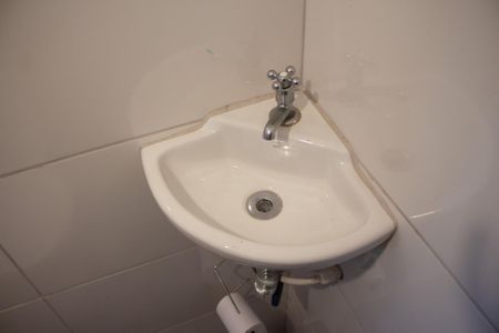 Casa para alugar com 250m², 3 quartos e 2 vagas Casa para alugar com 250m², 3 quartos e 2 vagasBanheiro de serviço