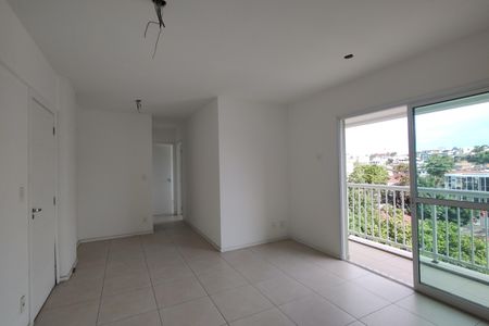 Apartamento à venda com 59m², 2 quartos e 1 vaga Apartamento à venda com 59m², 2 quartos e 1 vagaSala