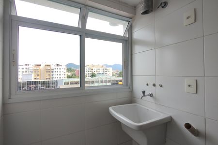 Apartamento à venda com 59m², 2 quartos e 1 vaga Apartamento à venda com 59m², 2 quartos e 1 vagaÁrea de Serviço