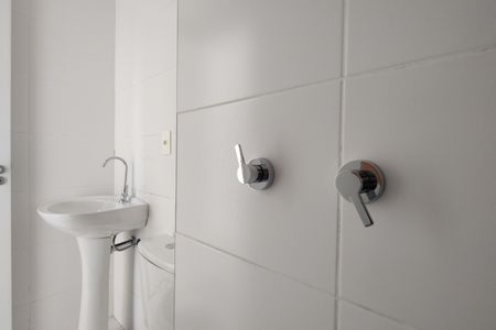 Apartamento à venda com 59m², 2 quartos e 1 vaga Apartamento à venda com 59m², 2 quartos e 1 vagaBanheiro Social