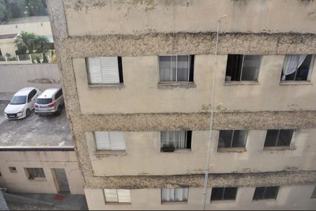 Apartamento para alugar com 30m², 2 quartos e sem vaga Apartamento para alugar com 30m², 2 quartos e sem vagaDetalhe - Vista do Quarto 01