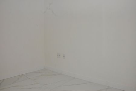 Apartamento para alugar com 30m², 2 quartos e sem vaga Apartamento para alugar com 30m², 2 quartos e sem vagaDetalhe - Quarto 01