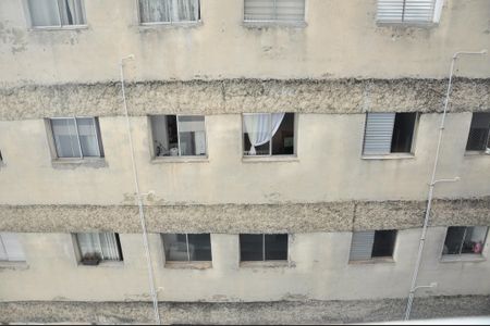Apartamento para alugar com 30m², 2 quartos e sem vaga Apartamento para alugar com 30m², 2 quartos e sem vagaDetalhe - Vista da Área de Serviço