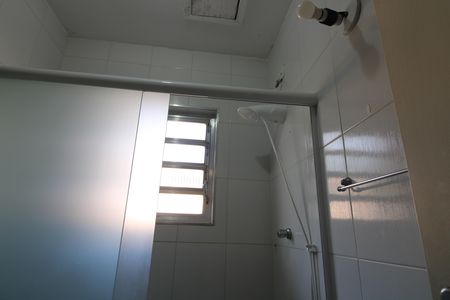 Casa à venda com 140m², 4 quartos e 2 vagasBanheiro 1