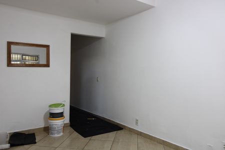 Casa à venda com 140m², 4 quartos e 2 vagasSala