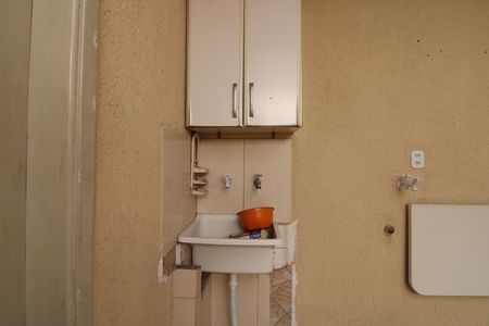 Casa à venda com 140m², 4 quartos e 2 vagasárea de serviço / quintal