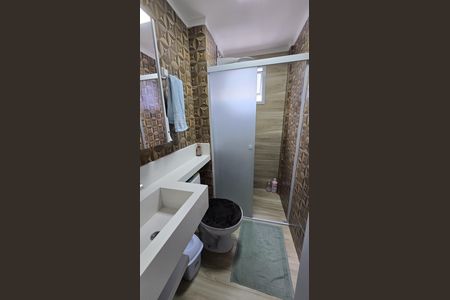 Apartamento à venda com 82m², 2 quartos e 1 vaga Apartamento à venda com 82m², 2 quartos e 1 vagaBanheiro