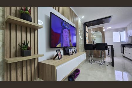 Apartamento à venda com 82m², 2 quartos e 1 vaga Apartamento à venda com 82m², 2 quartos e 1 vagaSala
