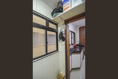 Apartamento à venda com 66m², 2 quartos e 1 vaga Apartamento à venda com 66m², 2 quartos e 1 vagaÁrea de Serviço
