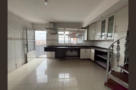 Casa para alugar com 200m², 3 quartos e 1 vaga Casa para alugar com 200m², 3 quartos e 1 vagaCozinha