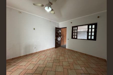 Sala de casa para alugar com 3 quartos, 200m² em Jardim Dayaquinha, Osasco