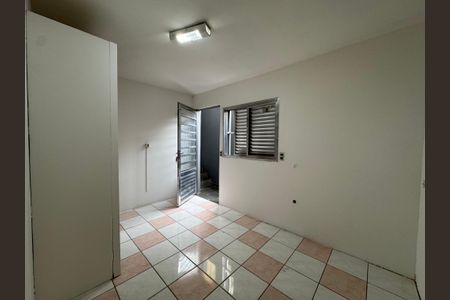 Casa para alugar com 200m², 3 quartos e 1 vaga Casa para alugar com 200m², 3 quartos e 1 vagaQuarto 2