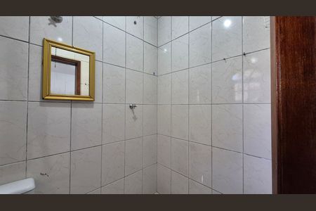 Banheiro de apartamento para alugar com 2 quartos, 55m² em Condomínio Maracanã, Santo André