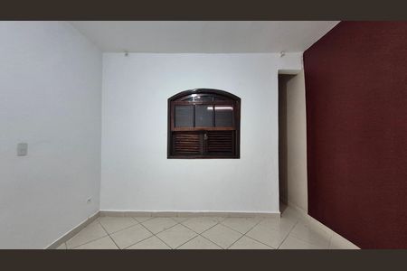 Quarto de apartamento para alugar com 2 quartos, 55m² em Condomínio Maracanã, Santo André