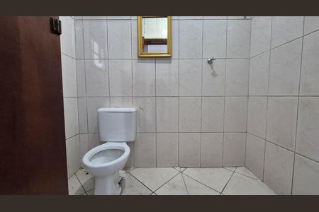 Banheiro de apartamento para alugar com 2 quartos, 55m² em Condomínio Maracanã, Santo André