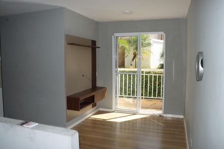 Apartamento para alugar com 2 quartos, 50m² em Jardim Isis, Cotia