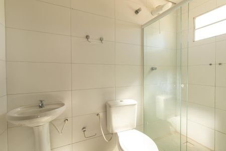 Apartamento para alugar com 50m², 3 quartos e 1 vaga Apartamento para alugar com 50m², 3 quartos e 1 vagaBanheiro da Suíte