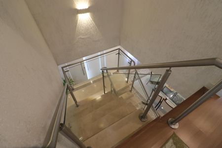 Casa para alugar com 175m², 4 quartos e 4 vagasCorredor