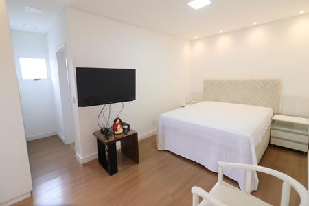 Casa para alugar com 175m², 4 quartos e 4 vagasSuíte 3