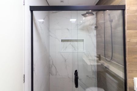 Apartamento para alugar com 42m², 2 quartos e 1 vaga Apartamento para alugar com 42m², 2 quartos e 1 vagaBanheiro