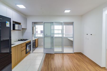 Apartamento para alugar com 42m², 2 quartos e 1 vaga Apartamento para alugar com 42m², 2 quartos e 1 vagaSala