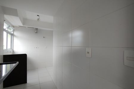 Apartamento para alugar com 61m², 2 quartos e 1 vagaCozinha 