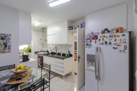 Apartamento à venda com 110m², 3 quartos e 1 vaga Apartamento à venda com 110m², 3 quartos e 1 vagaCozinha