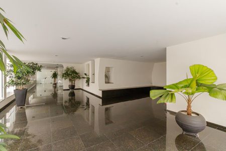 Apartamento à venda com 110m², 3 quartos e 1 vaga Apartamento à venda com 110m², 3 quartos e 1 vagaÁrea comum - Hall Social