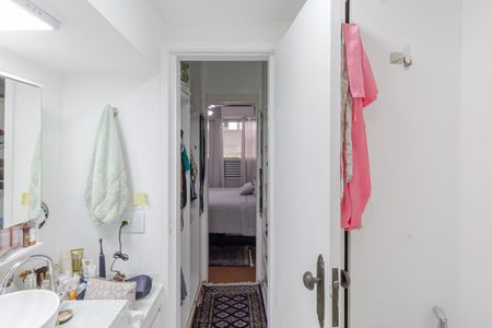 Apartamento à venda com 110m², 3 quartos e 1 vaga Apartamento à venda com 110m², 3 quartos e 1 vagaBanheiro da Suíte