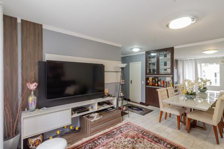 Apartamento à venda com 110m², 3 quartos e 1 vaga Apartamento à venda com 110m², 3 quartos e 1 vagaSala