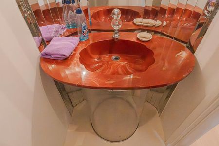 Apartamento à venda com 170m², 3 quartos e 1 vaga Apartamento à venda com 170m², 3 quartos e 1 vagaLavabo