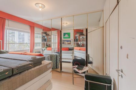 Apartamento à venda com 170m², 3 quartos e 1 vaga Apartamento à venda com 170m², 3 quartos e 1 vagaSuíte 1