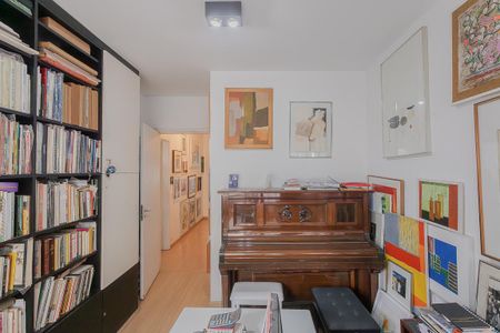 Apartamento à venda com 170m², 3 quartos e 1 vaga Apartamento à venda com 170m², 3 quartos e 1 vagaQuarto
