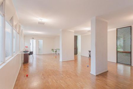 Apartamento à venda com 170m², 3 quartos e 1 vaga Apartamento à venda com 170m², 3 quartos e 1 vagaSalão de Festas