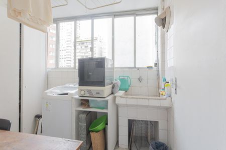 Apartamento à venda com 170m², 3 quartos e 1 vaga Apartamento à venda com 170m², 3 quartos e 1 vagaÁrea de Serviço