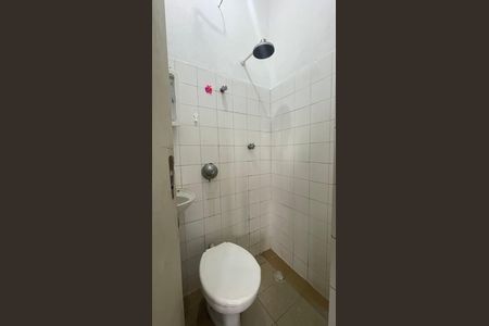 Casa para alugar com 50m², 1 quarto e sem vaga Casa para alugar com 50m², 1 quarto e sem vagaBanheiro