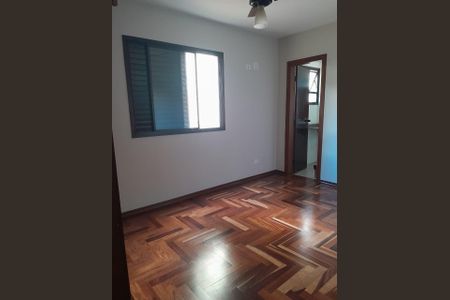 Apartamento para alugar com 119m², 4 quartos e 2 vagasQuarto