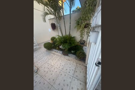 Casa de condomínio à venda com 90m², 3 quartos e 2 vagas