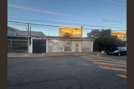 Casa de condomínio à venda com 90m², 3 quartos e 2 vagas