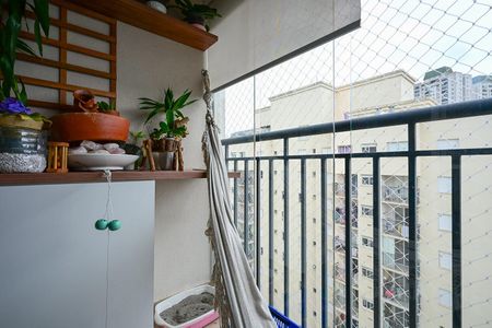 Apartamento à venda com 49m², 2 quartos e 1 vagaVaranda