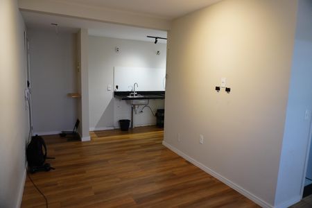 Sala de apartamento para alugar com 2 quartos, 44m² em Jardim Boer I, Americana